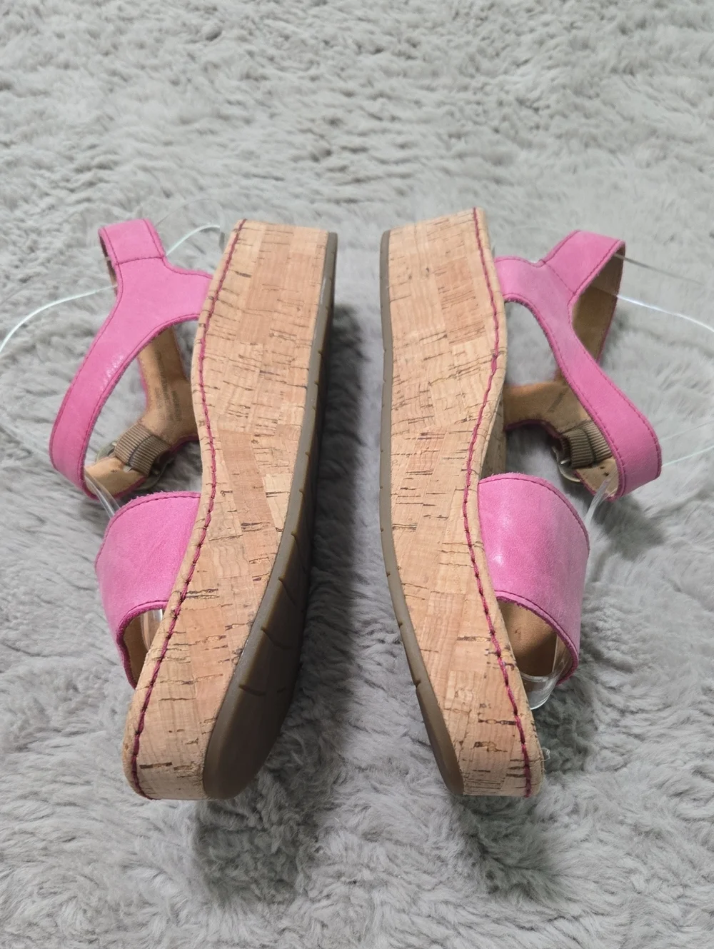 Born Sari bubblegum pink colorway cork platform sandals adjustable strap size 9